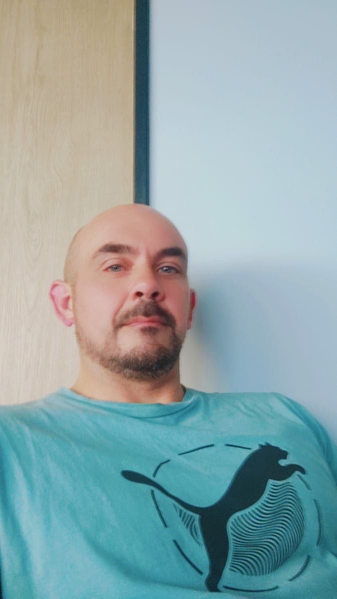 Profil de Jamael, 37 ans, Cruising gay à Courcelles (Hainaut)