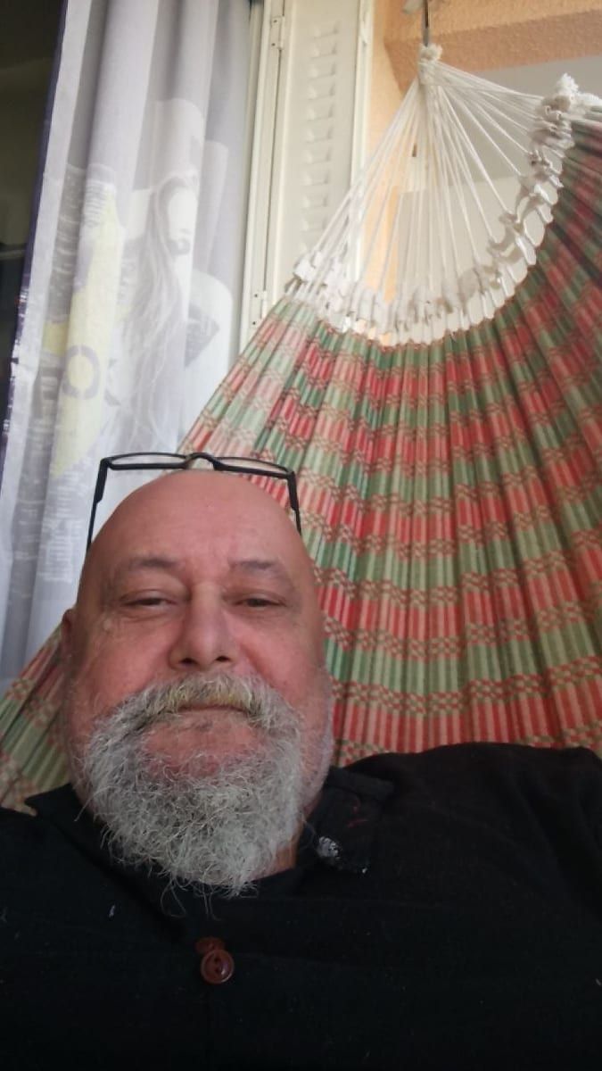 Profil de Ildefonse, 24 ans, Cruising gay à Libin (Luxembourg)