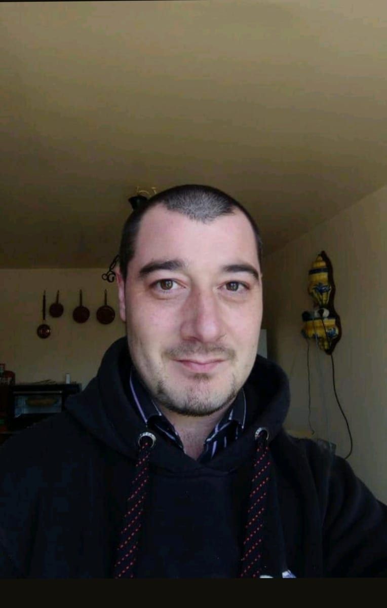 Mayssan - Cruising gay à Theux Profil de Mayssan, 37 ans, Cruising gay à Theux (Liège)