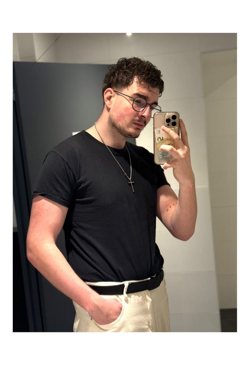 Profil de Courte, 23 ans, Cruising gay à Sprimont (Liège)