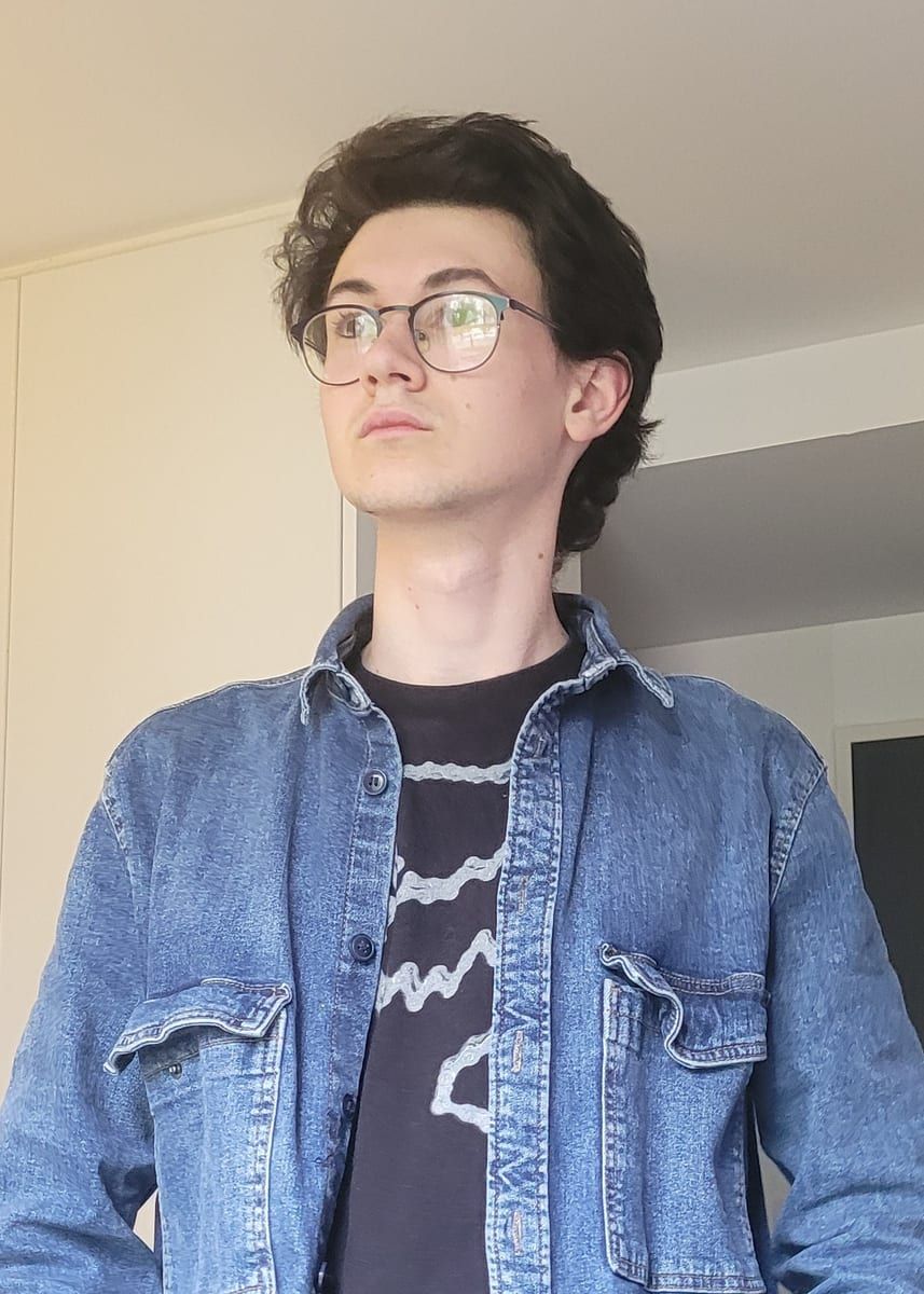 Profil de Alyx, 35 ans, Cruising gay à Engis (Liège)