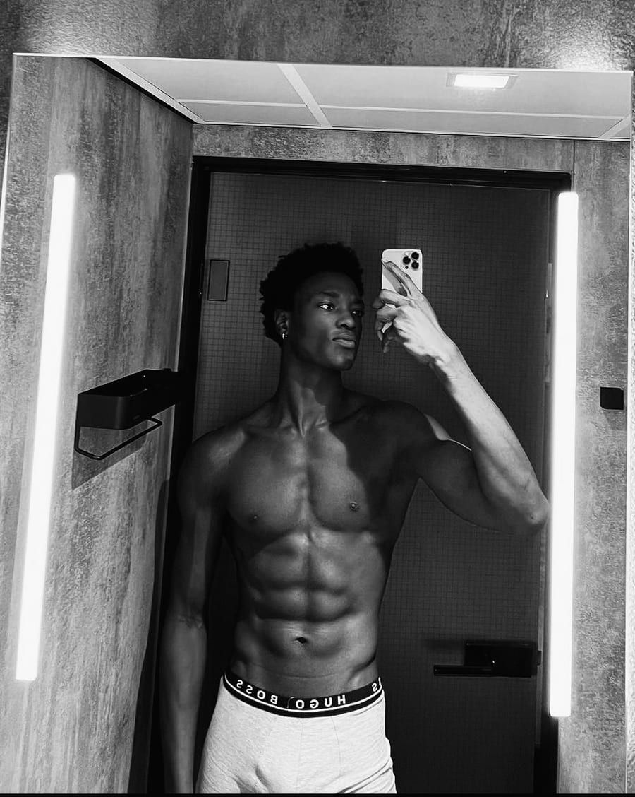 Profil de Mendy, 34 ans, Cruising gay à Frameries (Hainaut)