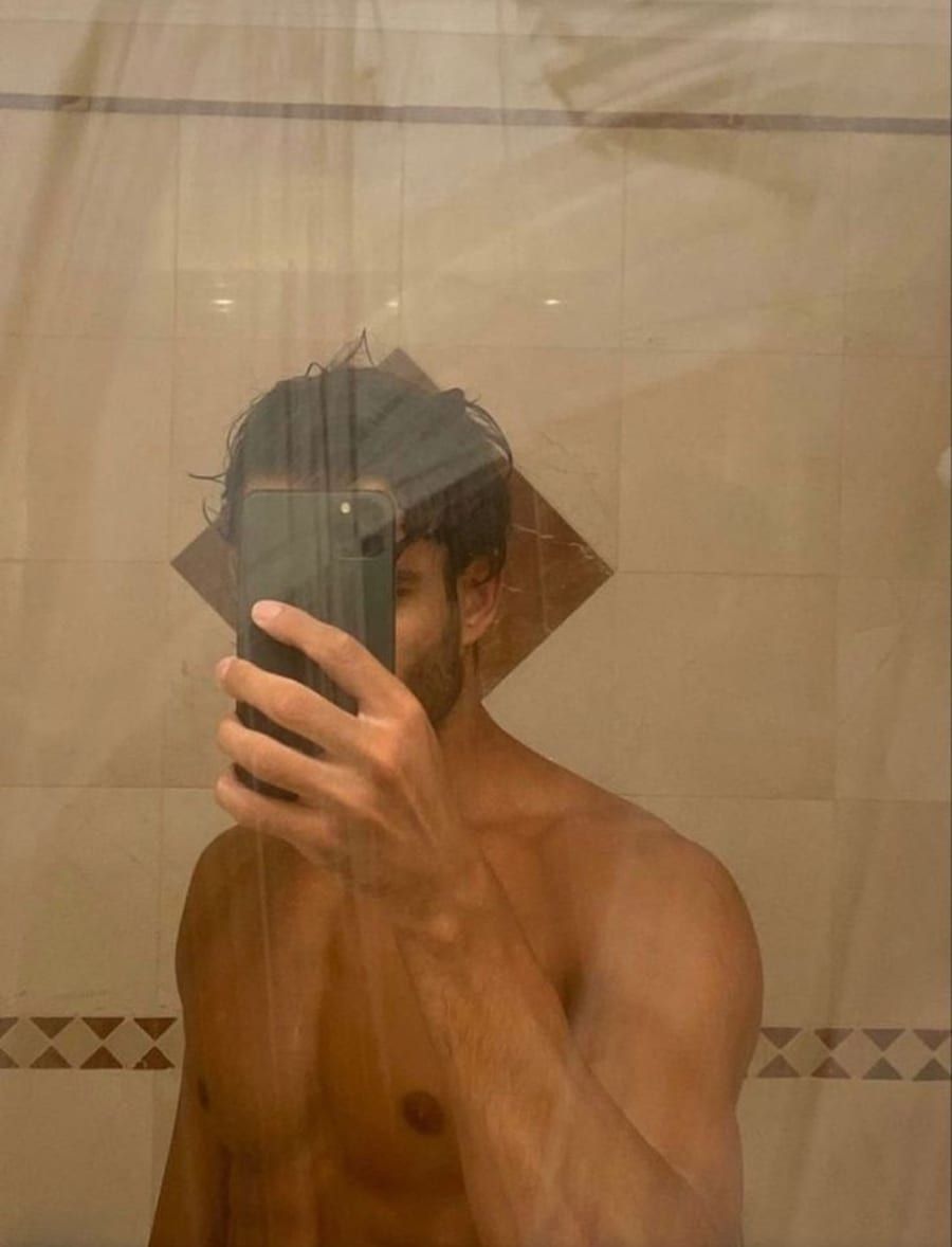 Profil de Kacem, 22 ans, Cruising gay à Engis (Liège)