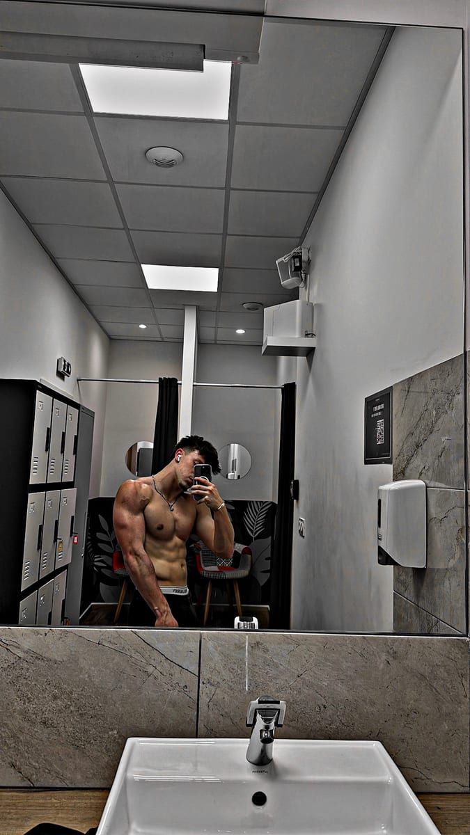 Profil de Micah, 39 ans, Cruising gay à Seraing (Liège)