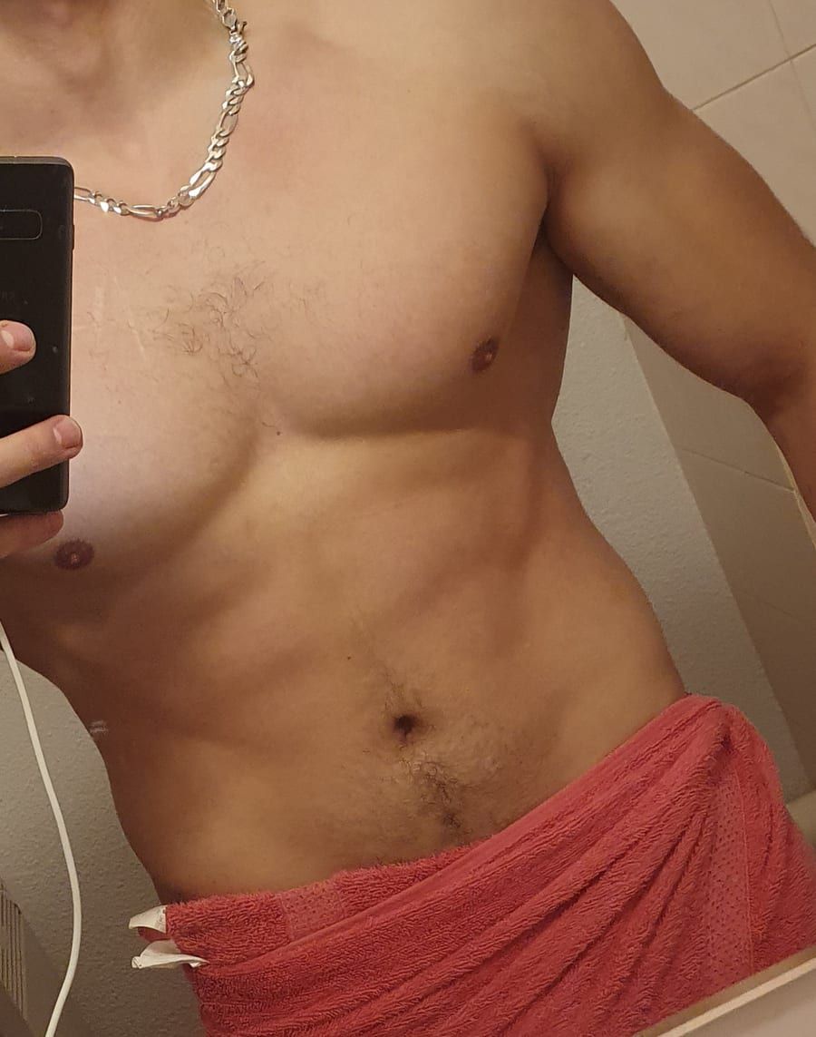Profil de Gonzague, 34 ans, Cruising gay à Fosses-la-Ville (Namur)