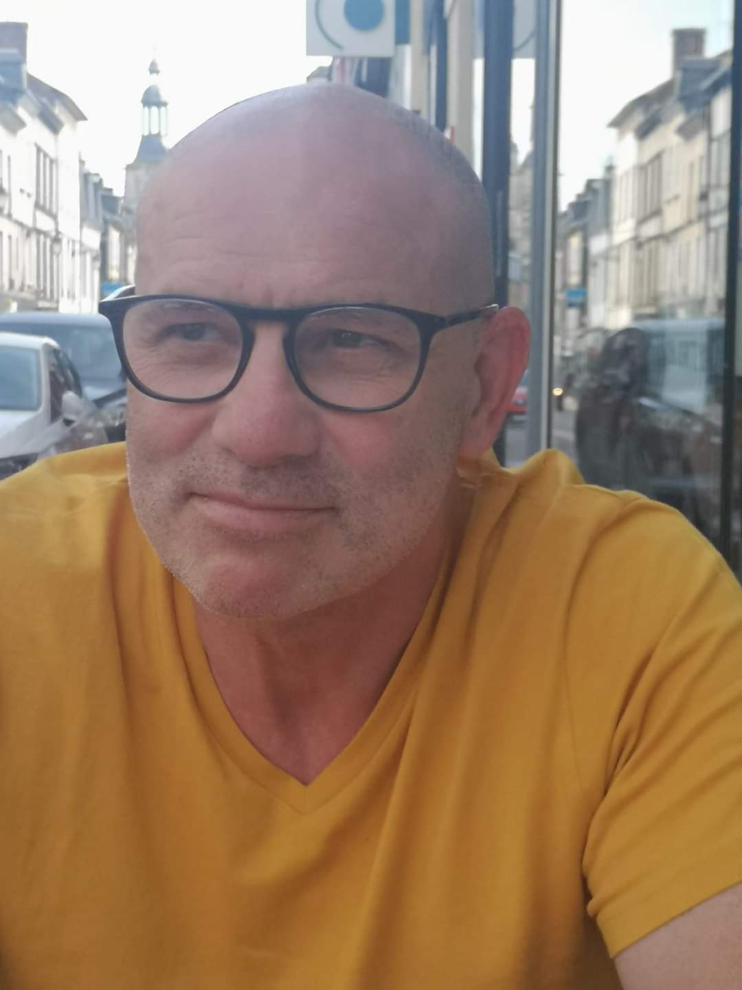 Profil de Babacar, 27 ans, Cruising gay à Saint-Vith (Liège)