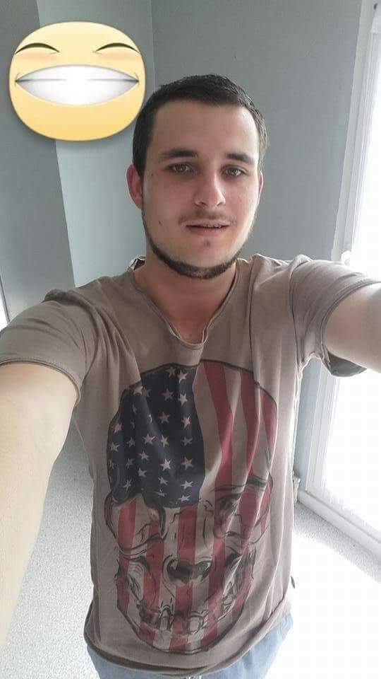 Profil de Senzo, 33 ans, Cruising gay à Nassogne (Luxembourg)