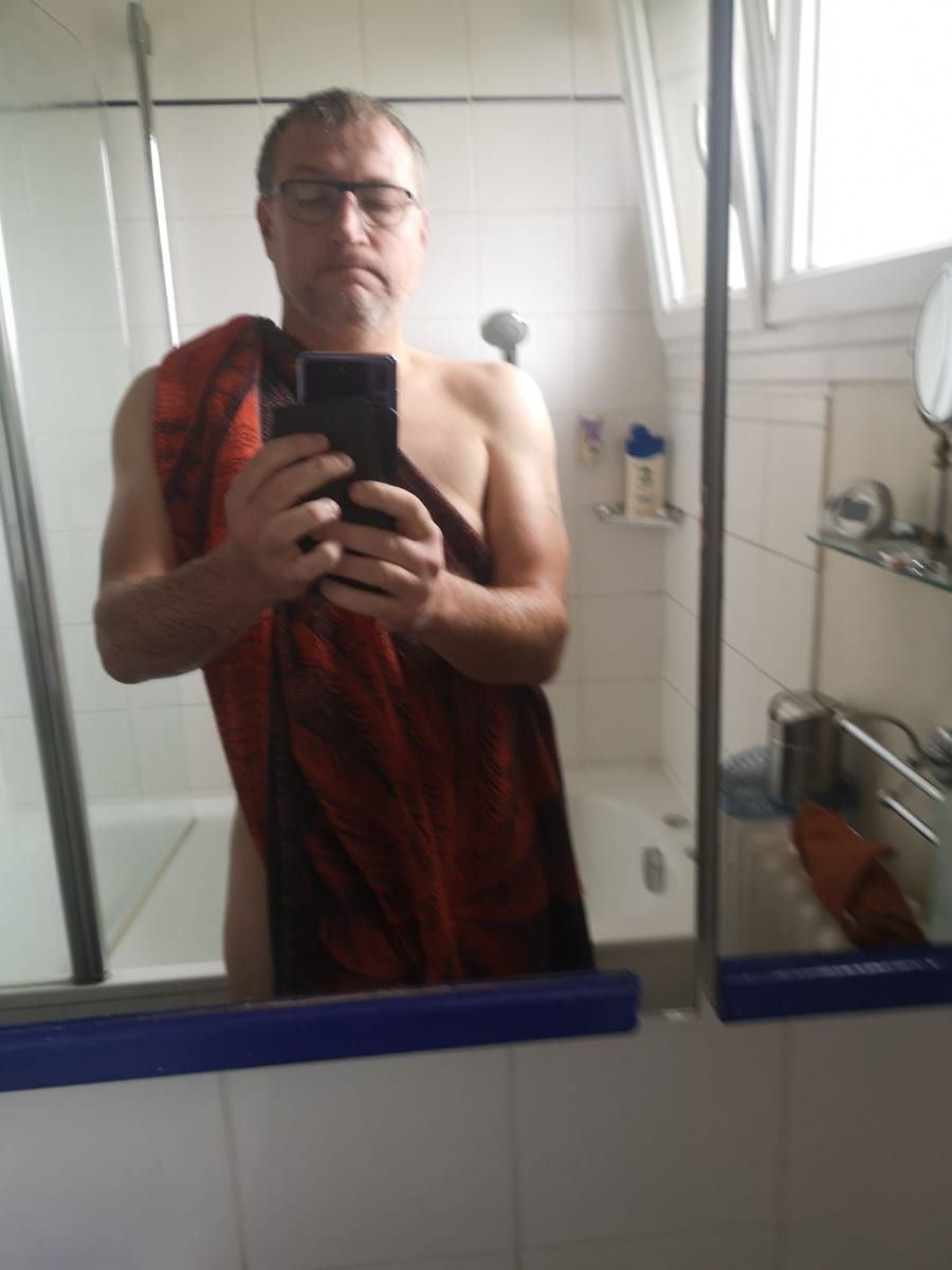 Profil de Ilya, 34 ans, Cruising gay à Watermael-Boitsfort (Bruxelles-Capitale)