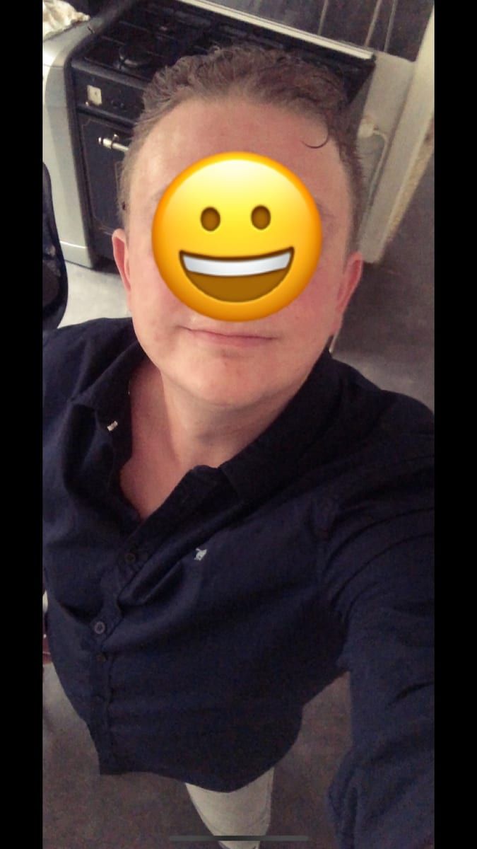 Profil de Roberto, 38 ans, Cruising gay à Wavre (Brabant wallon)