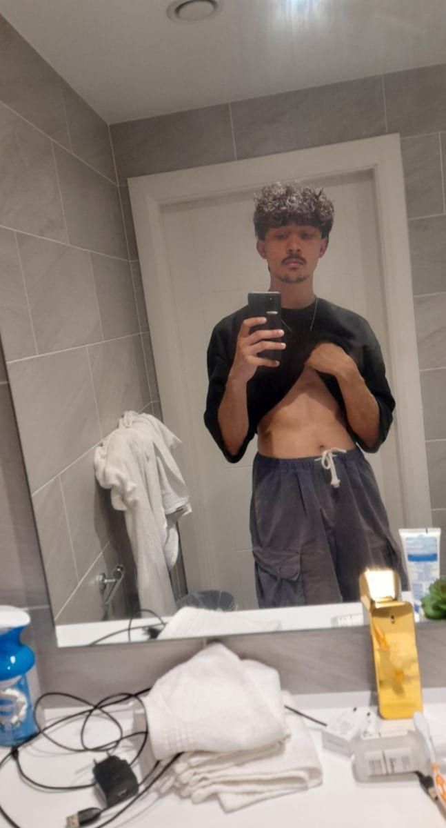 Profil de Edriss, 28 ans, Cruising gay à Brunehaut (Hainaut)