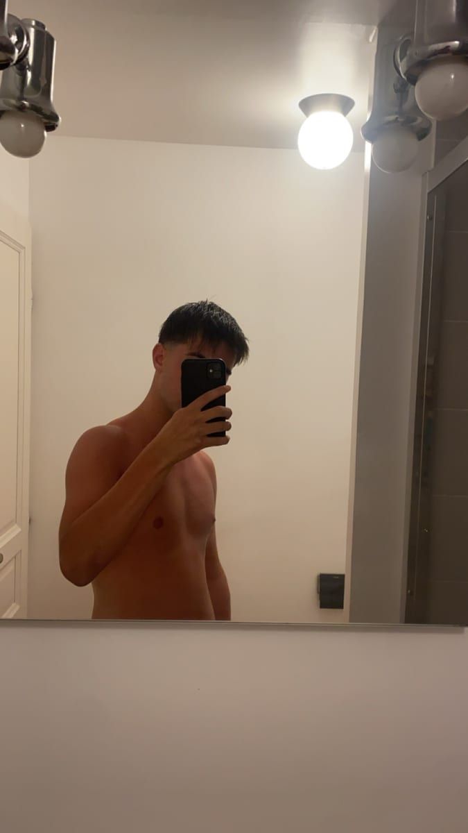 Nouaman - Cruising gay à Remicourt Profil de Nouaman, 34 ans, Cruising gay à Remicourt (Liège)