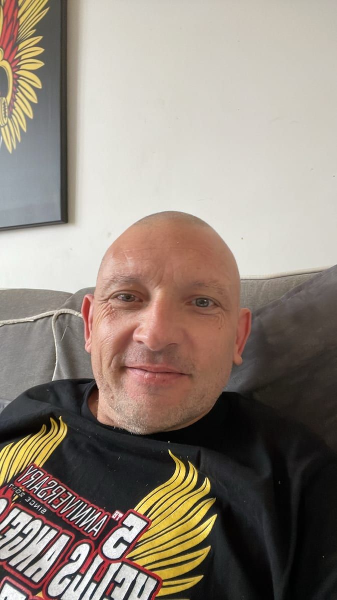 Profil de Eitan, 31 ans, Cruising gay à Meix-devant-Virton (Luxembourg)