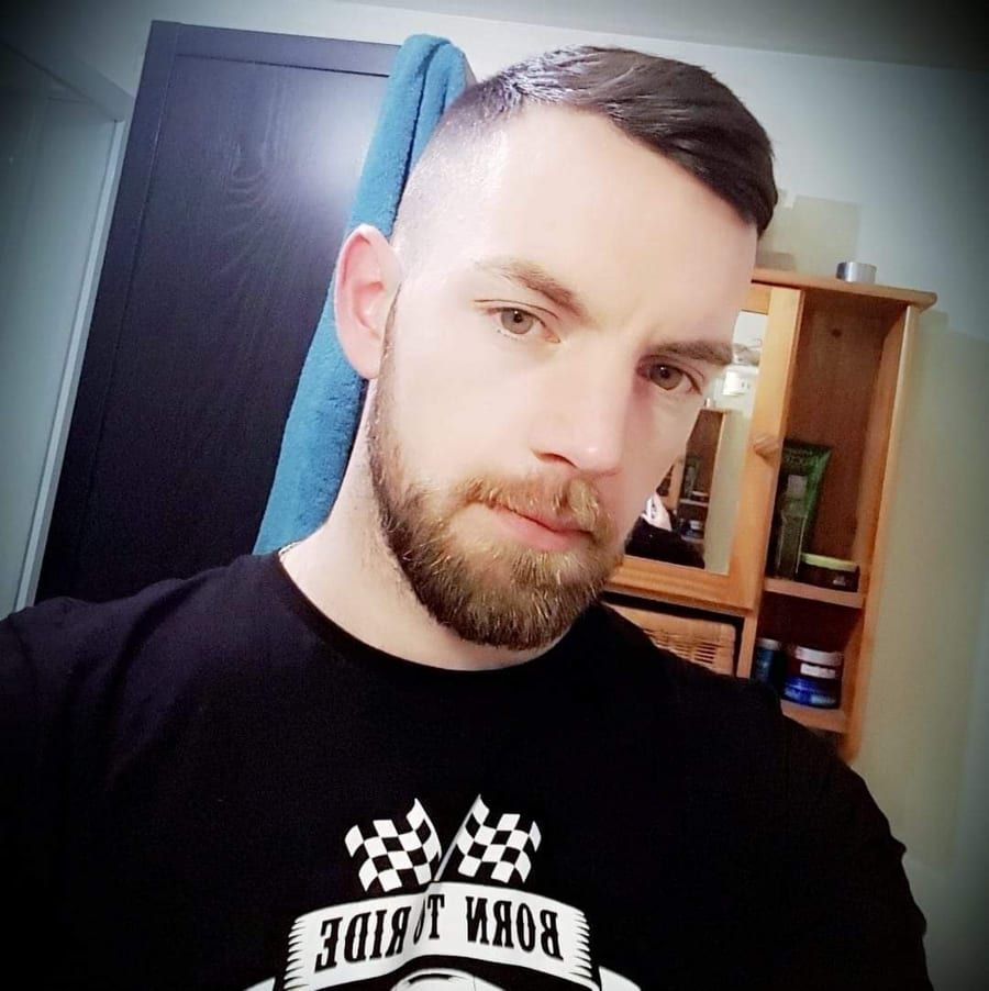 Profil de Joakin, 30 ans, Cruising gay à Pecq (Hainaut)