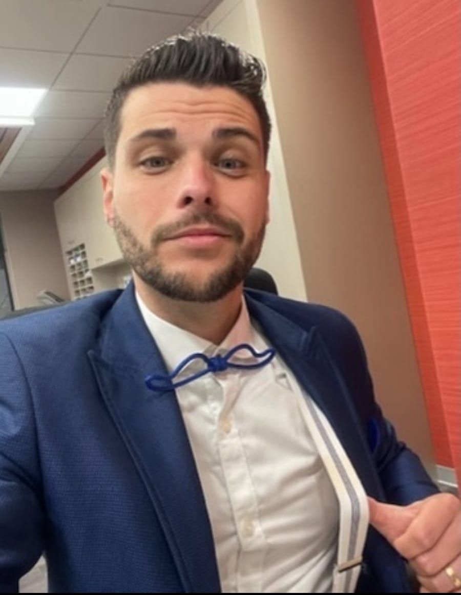 Profil de Mieceslaw, 28 ans, Cruising gay à Genappe (Brabant wallon)