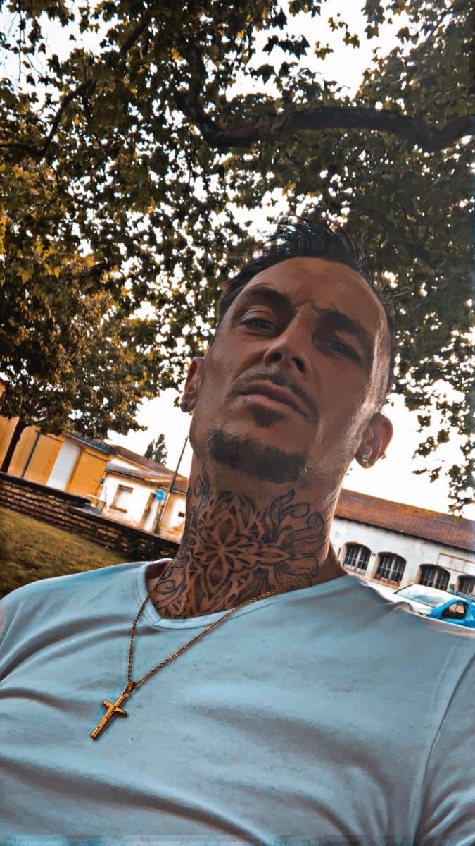 Profil de Dara, 40 ans, Cruising gay à Vresse-sur-Semois (Namur)