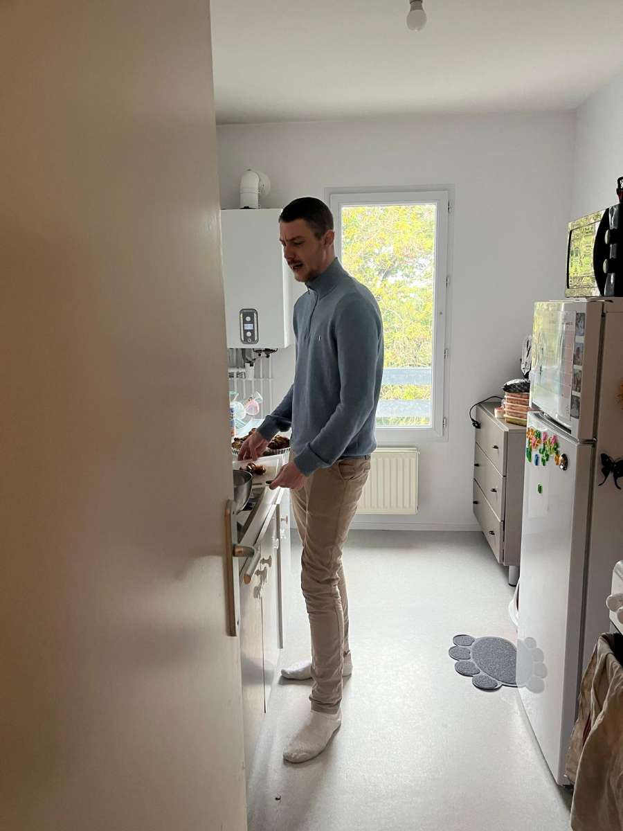 Profil de Arif, 30 ans, Cruising gay à Saint-Gilles (Bruxelles-Capitale)