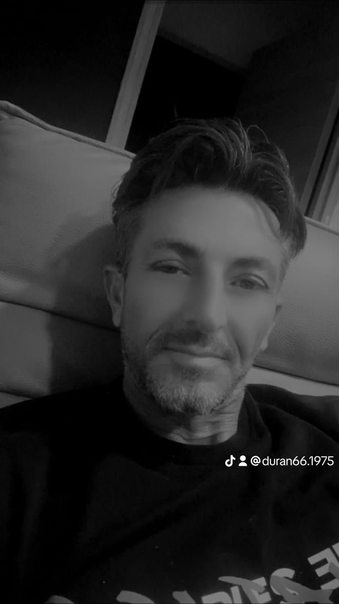 Profil de Kenael, 29 ans, Cruising gay à Genappe (Brabant wallon)