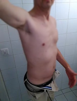 Zola - Cruising gay à Auderghem Profil de Zola, 29 ans, Cruising gay à Auderghem (Bruxelles-Capitale)