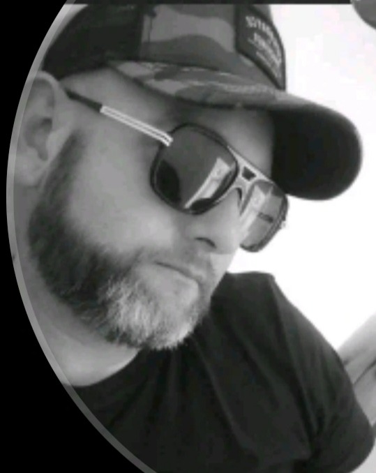 Profil de Aman, 25 ans, Cruising gay à Libin (Luxembourg)