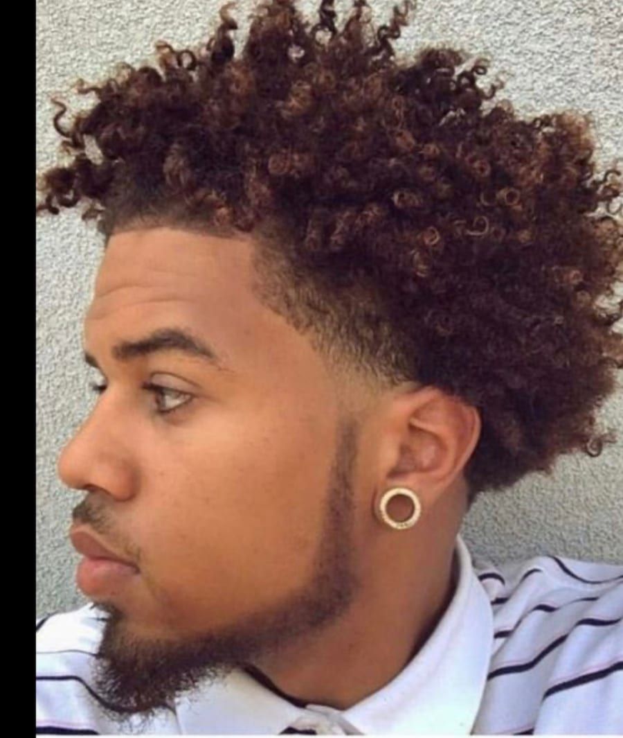 Profil de Nino, 24 ans, Cruising gay à Genappe (Brabant wallon)