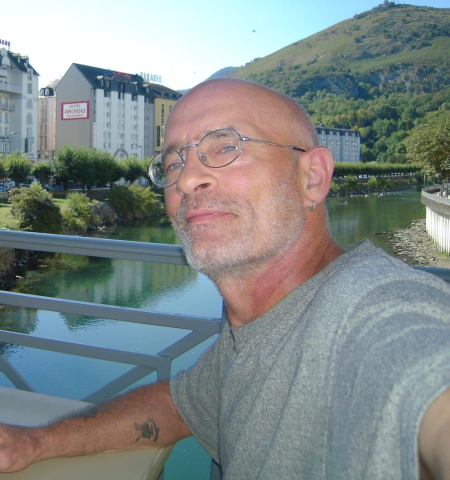 Profil de Fessal, 45 ans, Cruising gay à Chièvres (Hainaut)