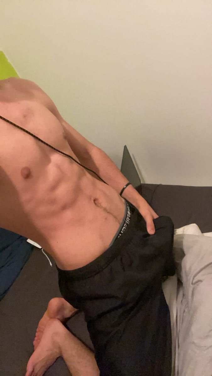 Profil de Osmane, 42 ans, Cruising gay à Momignies (Hainaut)