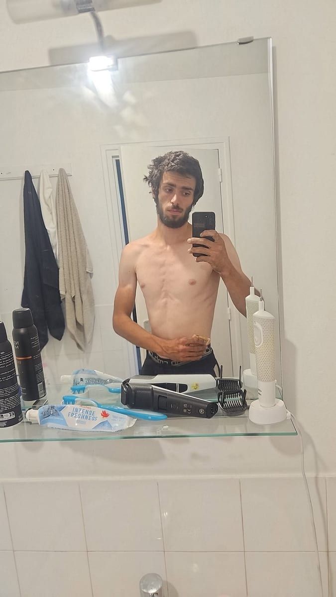 Profil de Wayatt, 33 ans, Cruising gay à Engis (Liège)
