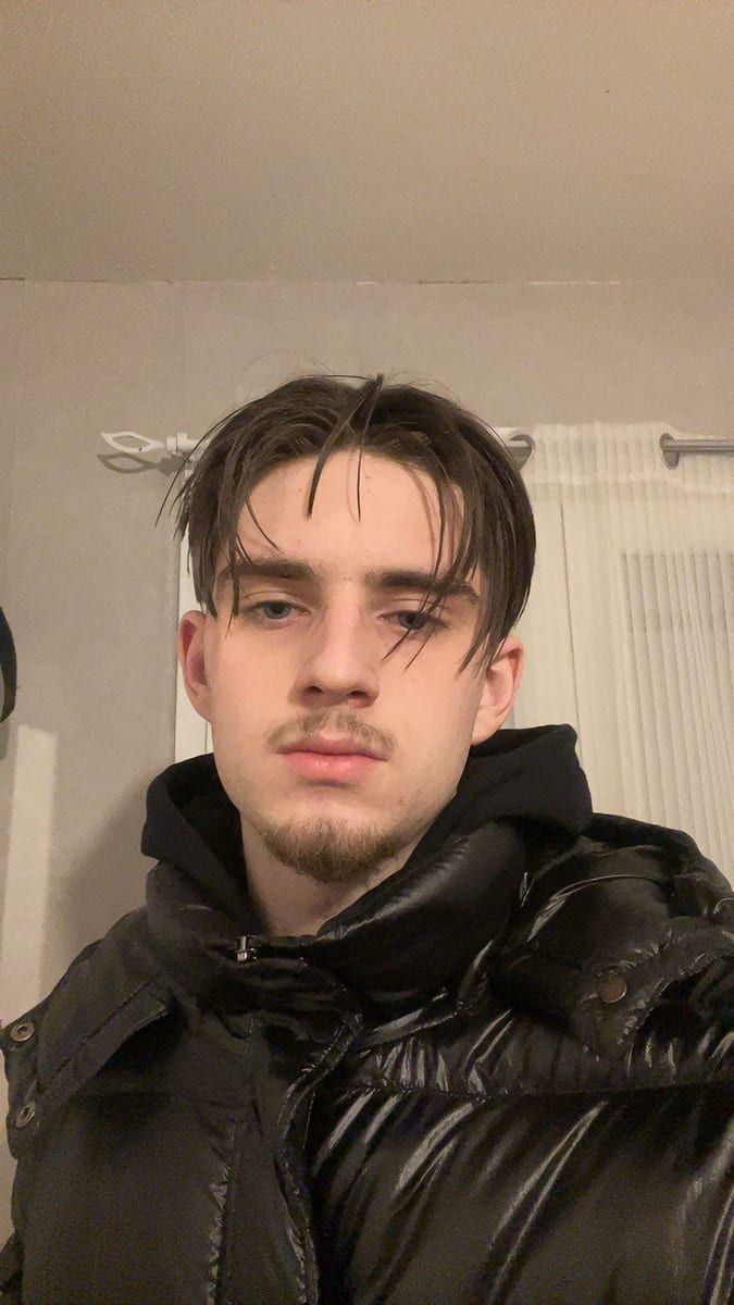 Profil de Sullian, 29 ans, Cruising gay à Tournai (Hainaut)