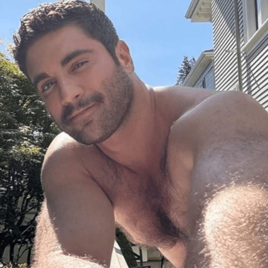 Abdurrahman - Cruising gay à Theux Profil de Abdurrahman, 32 ans, Cruising gay à Theux (Liège)