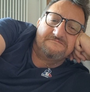Maylane - Cruising gay à Sombreffe Profil de Maylane, 45 ans, Cruising gay à Sombreffe (Namur)