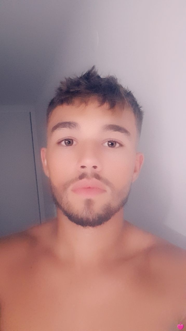 Profil de Noem, 29 ans, Cruising gay à Chaudfontaine (Liège)